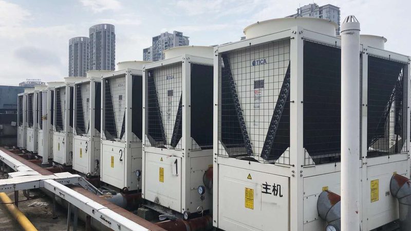 注塑机配套工业冷水机冷却效率：核心指标与选型要点